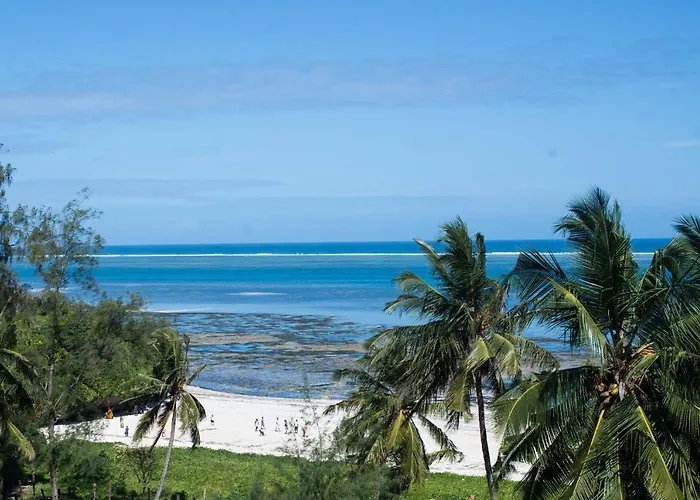 Modern Beach Front Studio Apartment - B44